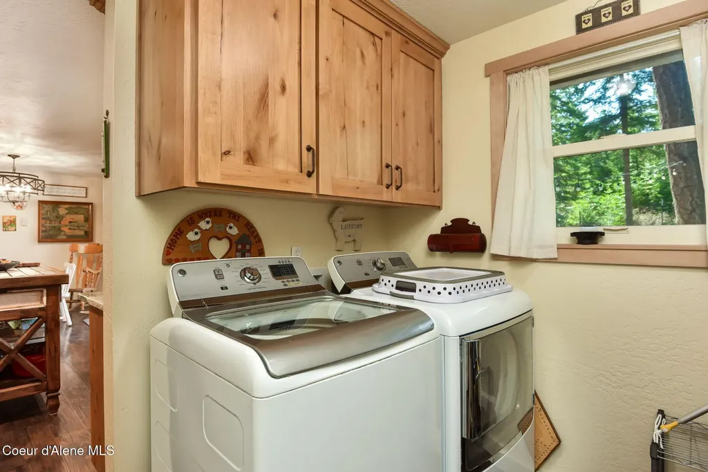 16232 E 1st Street Bayview ID 83803