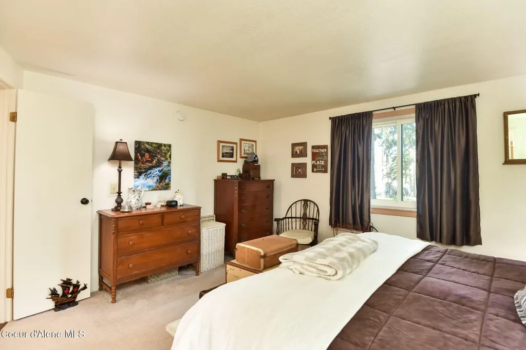 16232 E 1st Street Bayview ID 83803