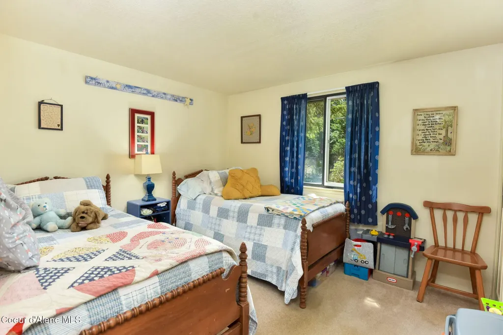 16232 E 1st Street Bayview ID 83803