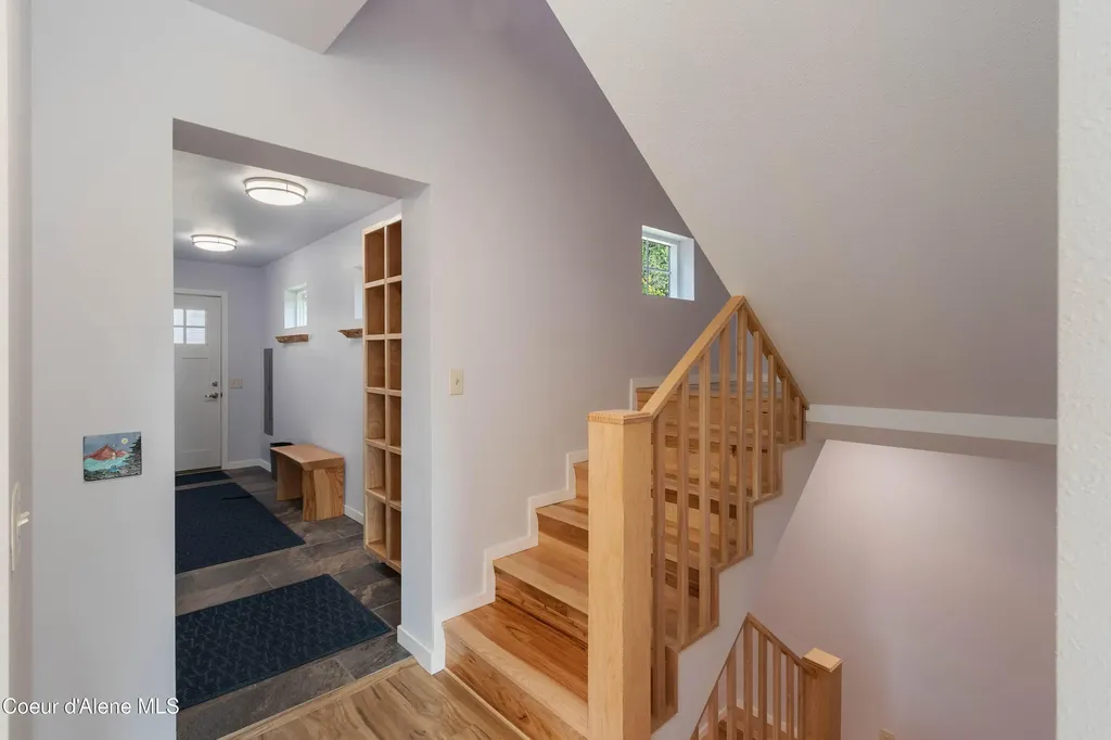 205 Ullr Drive Sandpoint ID 83864