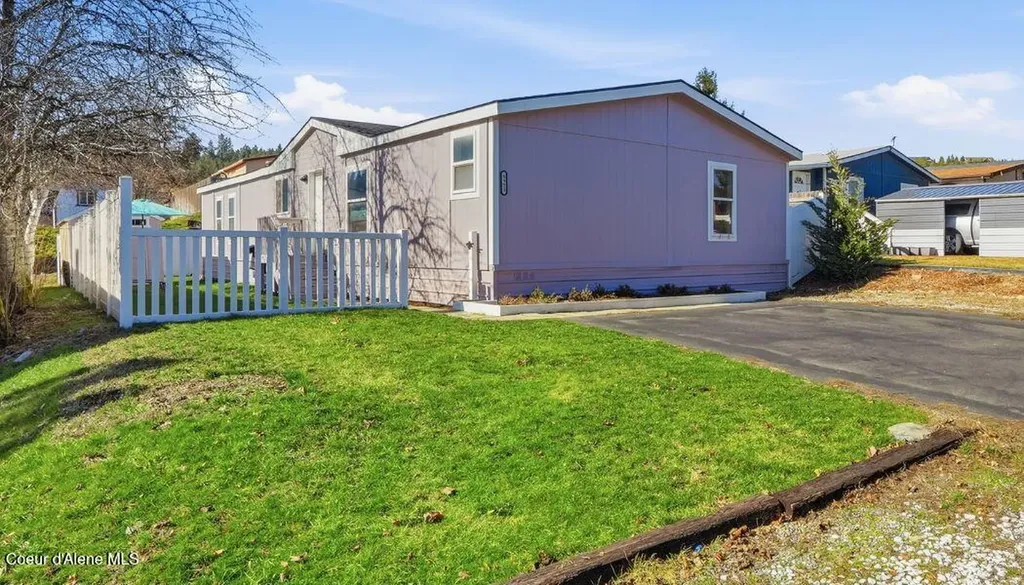 8553 N Kendra Way Post Falls ID 83854