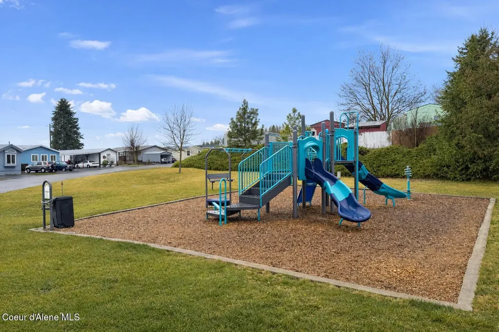 8553 N Kendra Way Post Falls ID 83854
