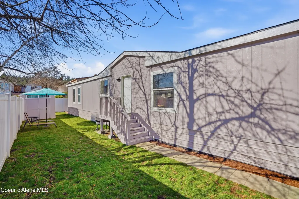 8553 N Kendra Way Post Falls ID 83854