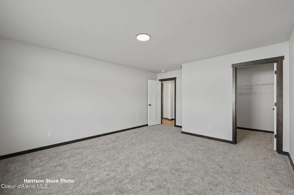 12095 N Lennon Lane Rathdrum ID 83858