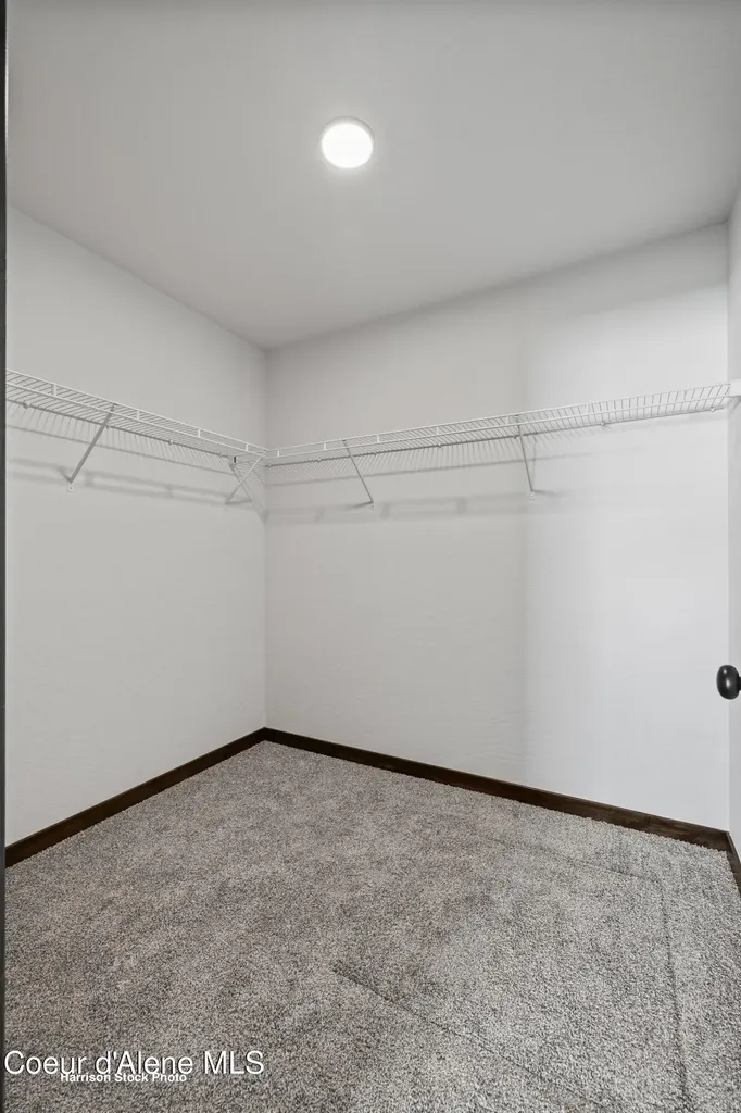 12095 N Lennon Lane Rathdrum ID 83858