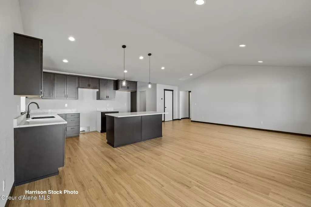 12095 N Lennon Lane Rathdrum ID 83858