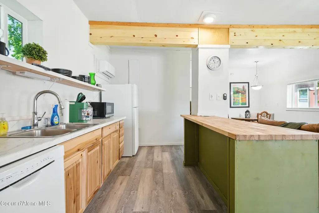 279 Birch Avenue Ponderay ID 83852