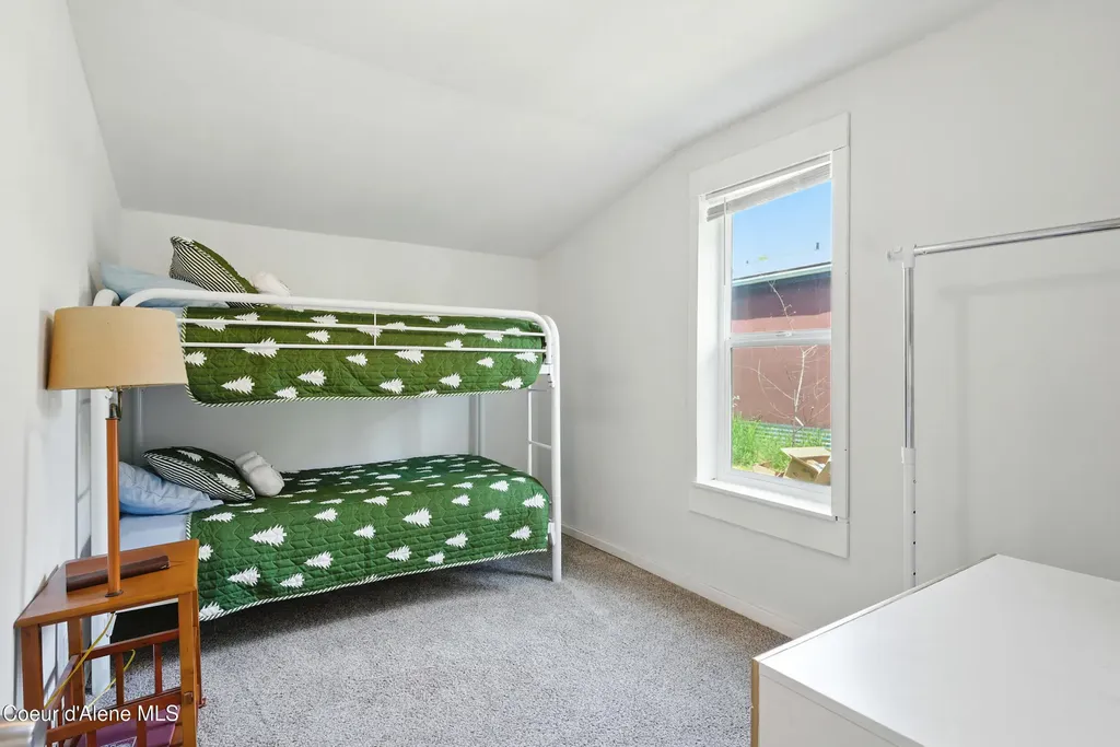 279 Birch Avenue Ponderay ID 83852