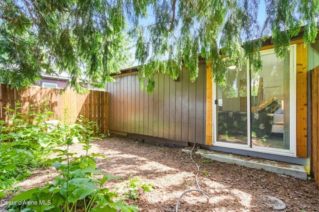 279 Birch Avenue Ponderay ID 83852