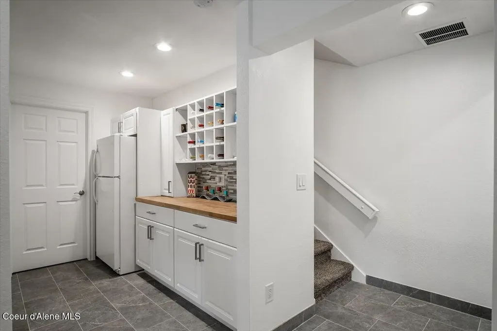 10569 N Friar Drive Hayden ID 83835