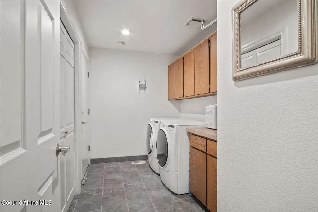 10569 N Friar Drive Hayden ID 83835