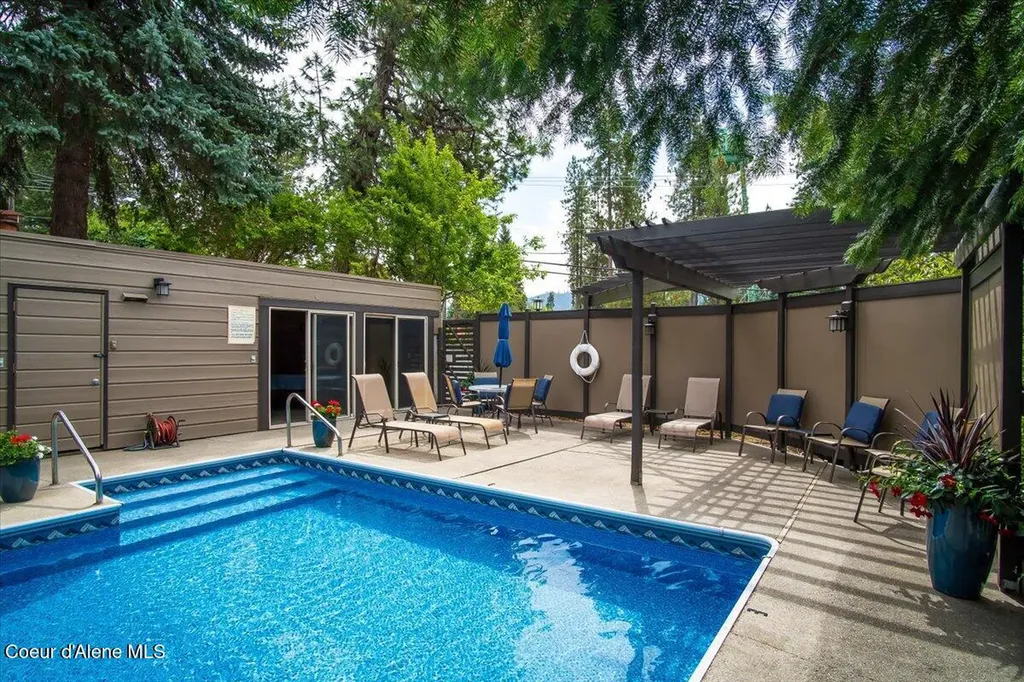 10569 N Friar Drive Hayden ID 83835