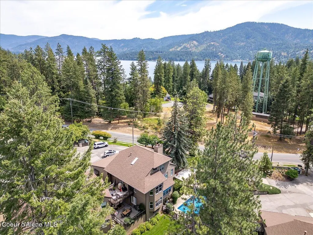 10569 N Friar Drive Hayden ID 83835