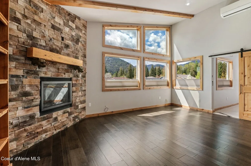 4110 Burns Court Sandpoint ID 83864