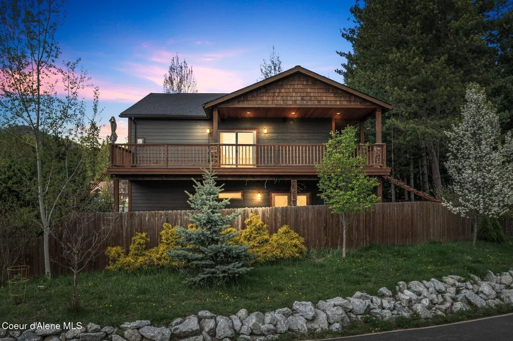 4110 Burns Court Sandpoint ID 83864