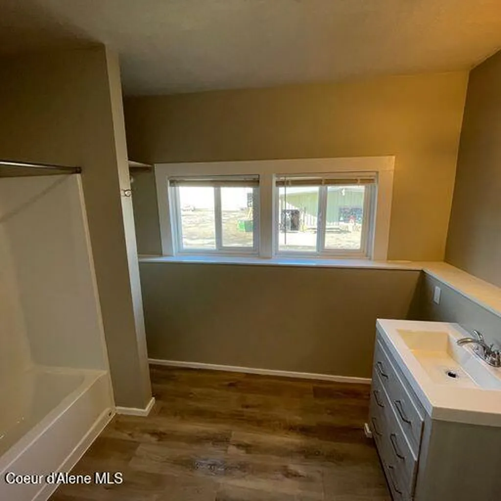 6476 Kootenai Street Bonners Ferry ID 83805