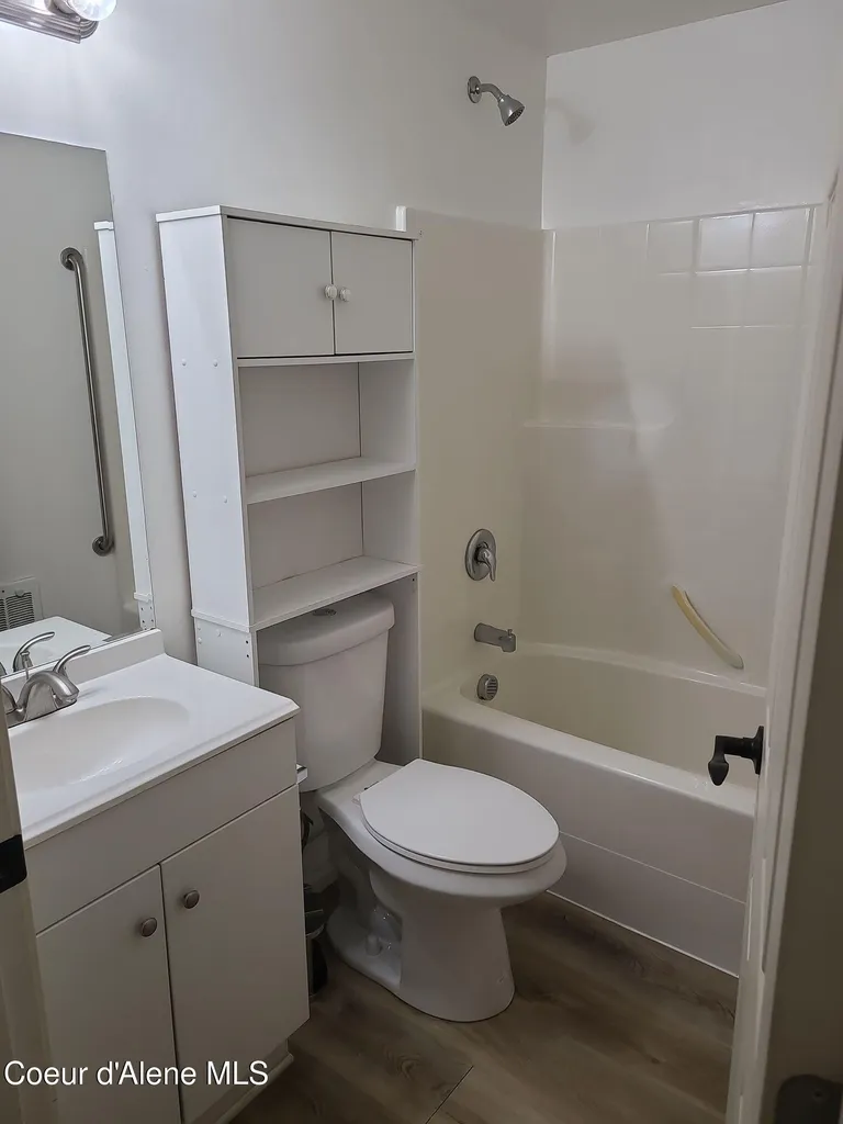 6476 Kootenai Street Bonners Ferry ID 83805