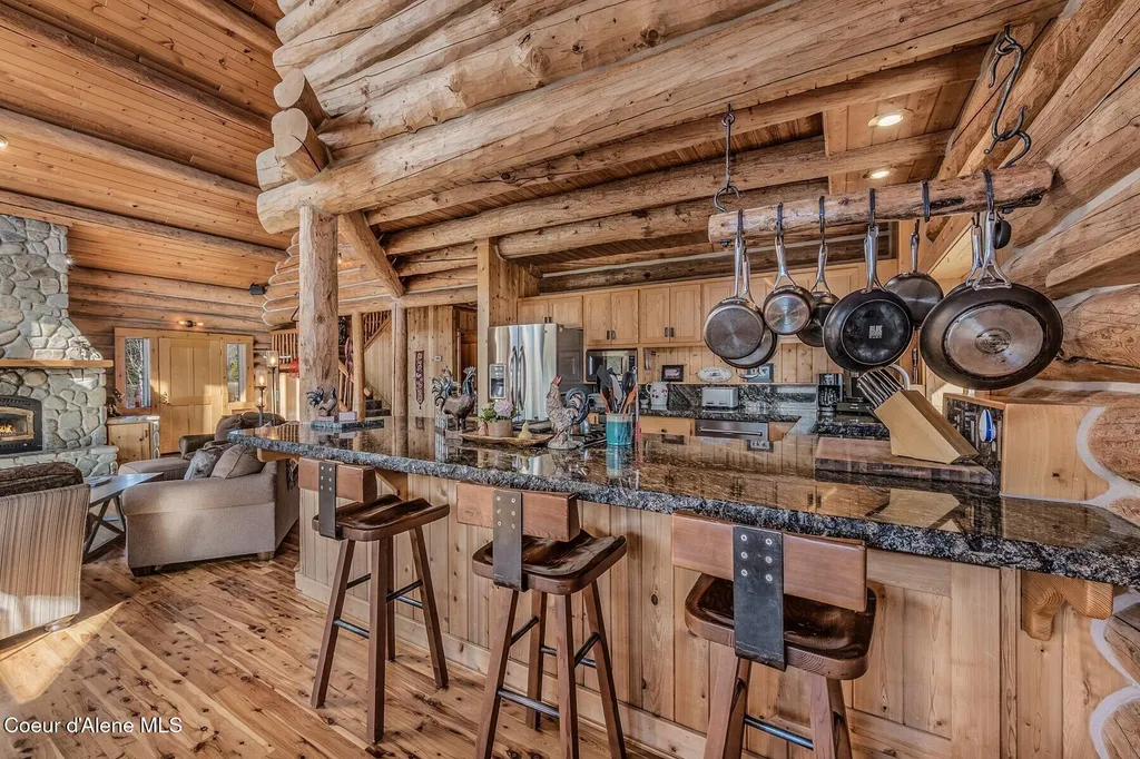 296 Camp Peine Road Sagle ID 83860