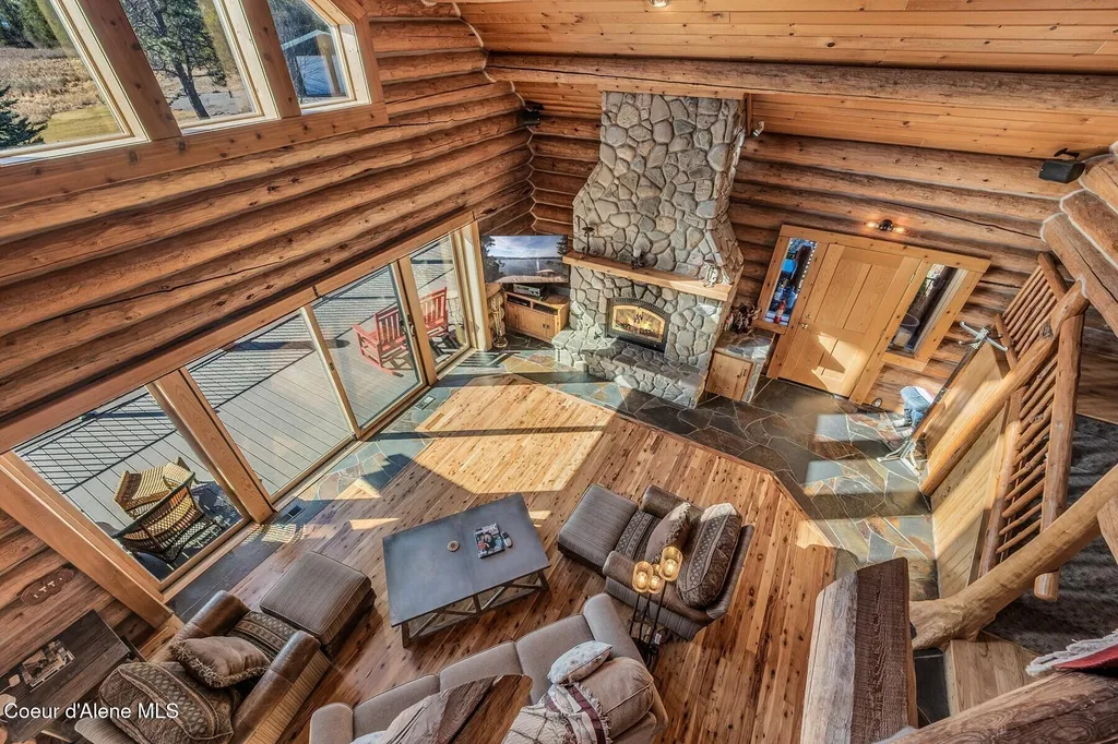 296 Camp Peine Road Sagle ID 83860