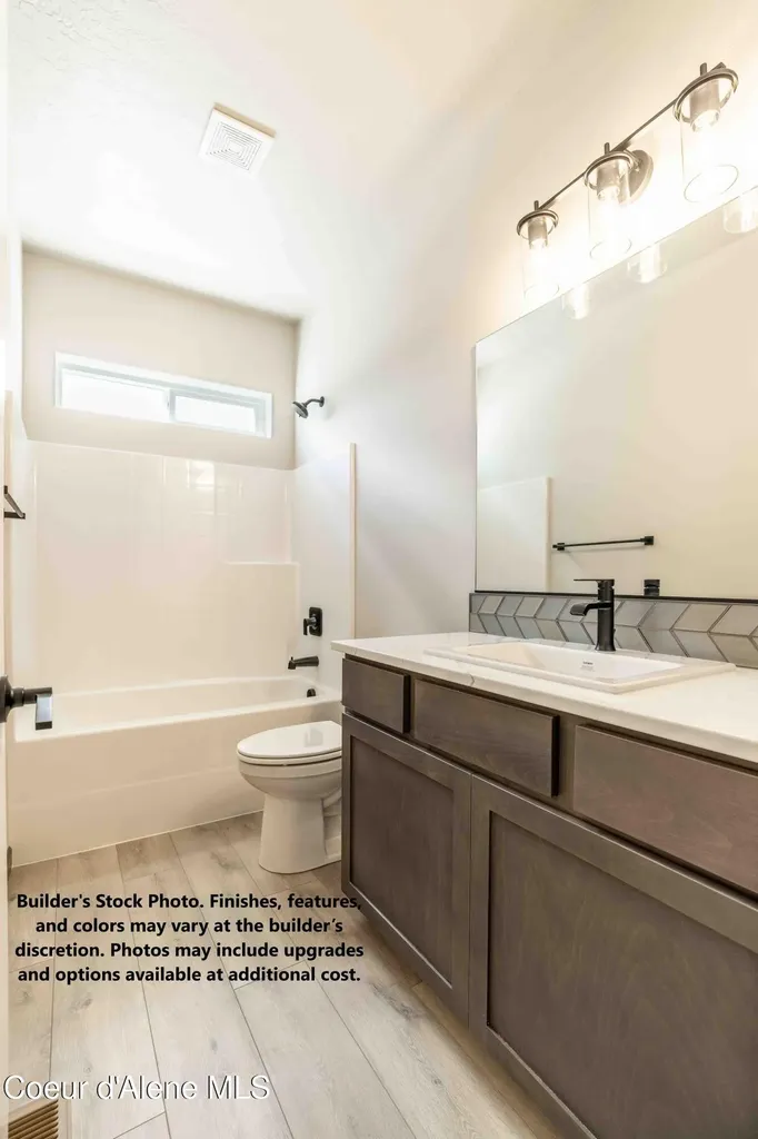 2725 N Neptune Street Post Falls ID 83854