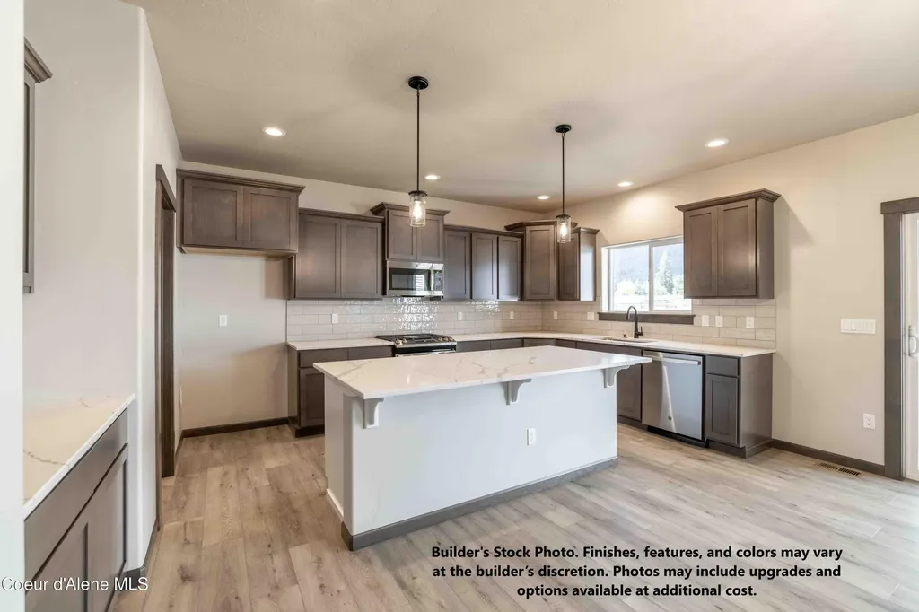 2725 N Neptune Street Post Falls ID 83854