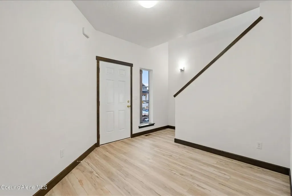 2902 N Neptune Street Post Falls ID 83854