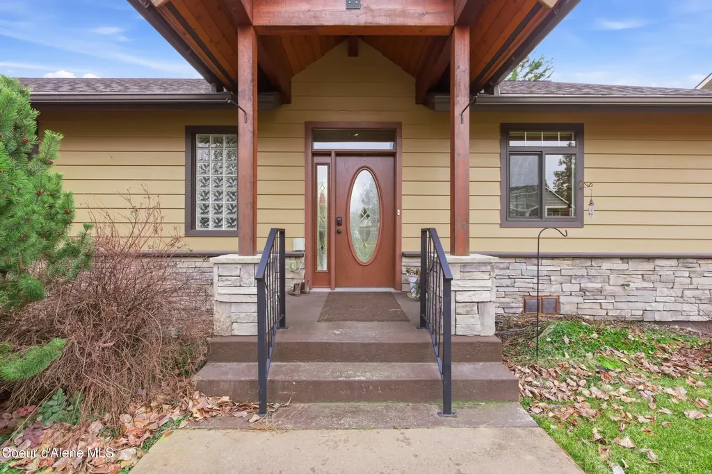 418 Hanaford Road Blanchard ID 83804