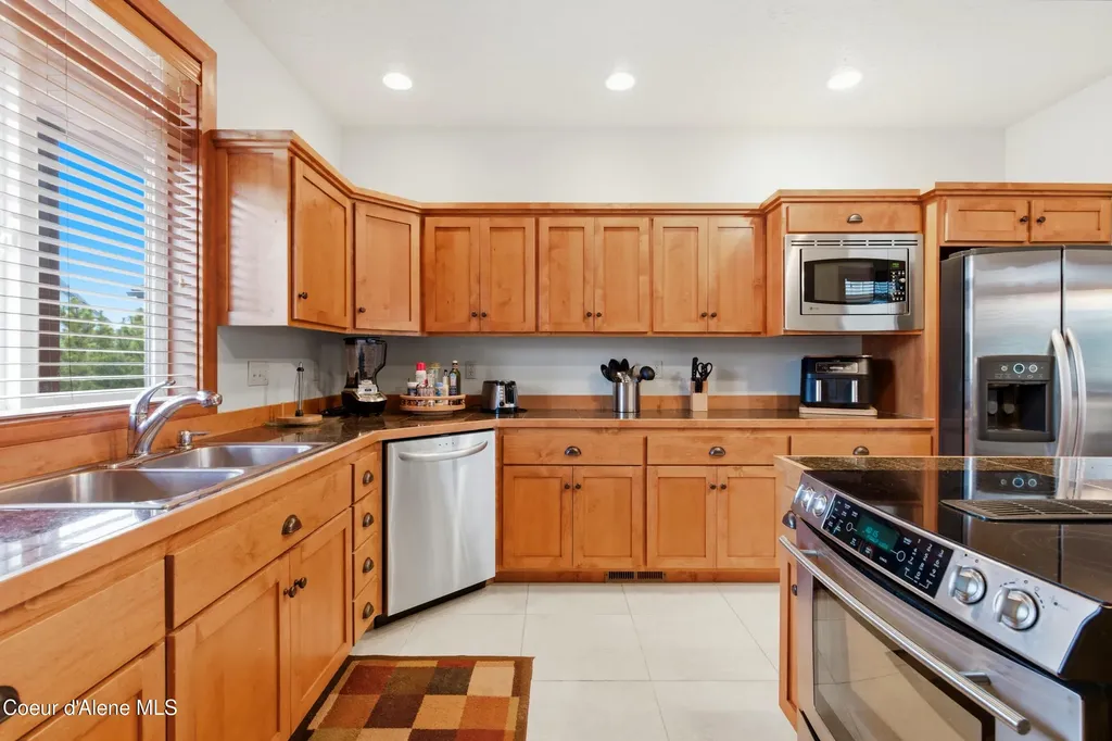 418 Hanaford Road Blanchard ID 83804