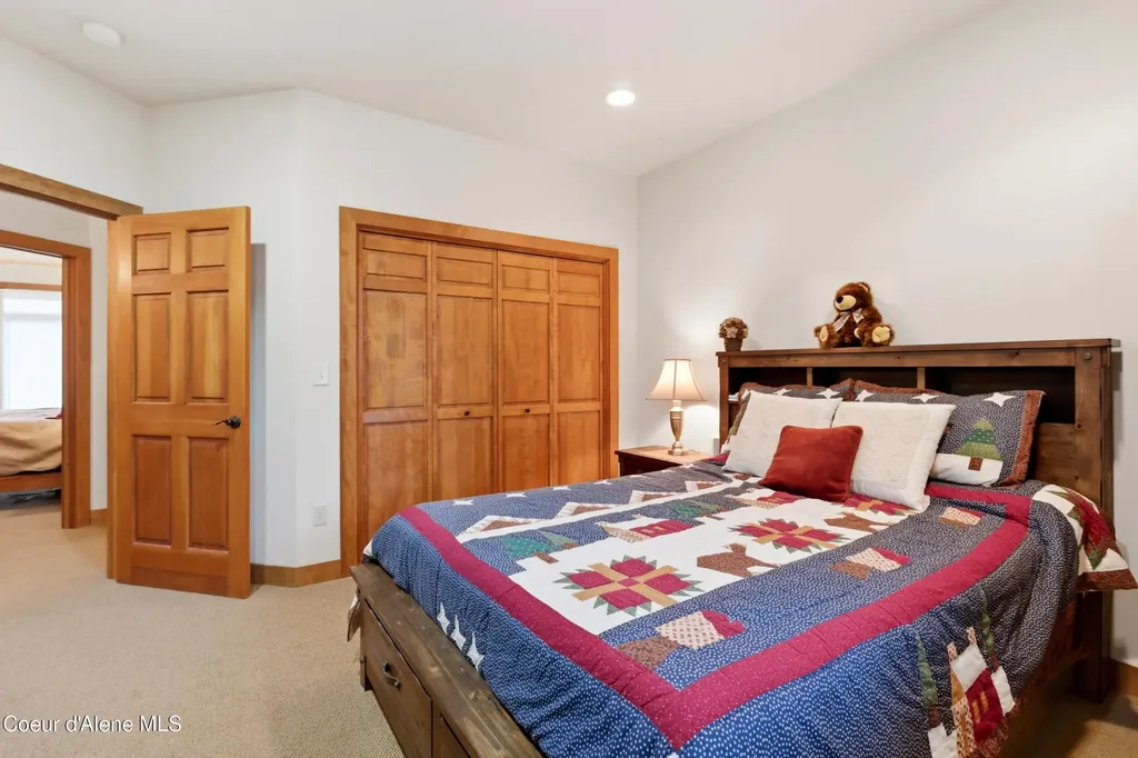 418 Hanaford Road Blanchard ID 83804