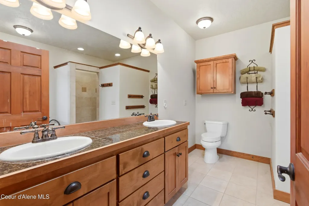 418 Hanaford Road Blanchard ID 83804