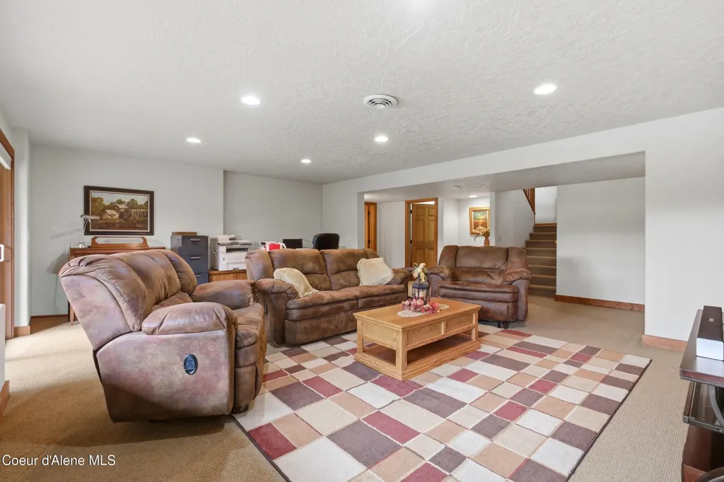 418 Hanaford Road Blanchard ID 83804
