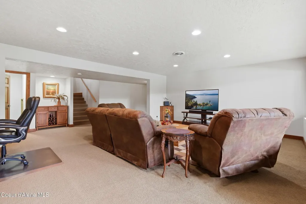 418 Hanaford Road Blanchard ID 83804
