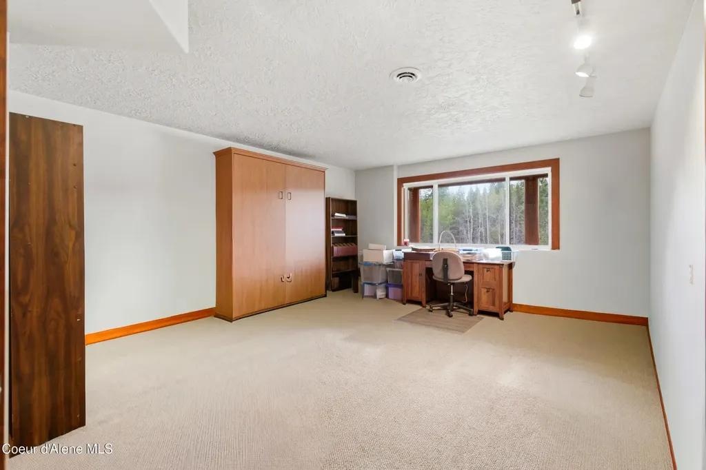 418 Hanaford Road Blanchard ID 83804