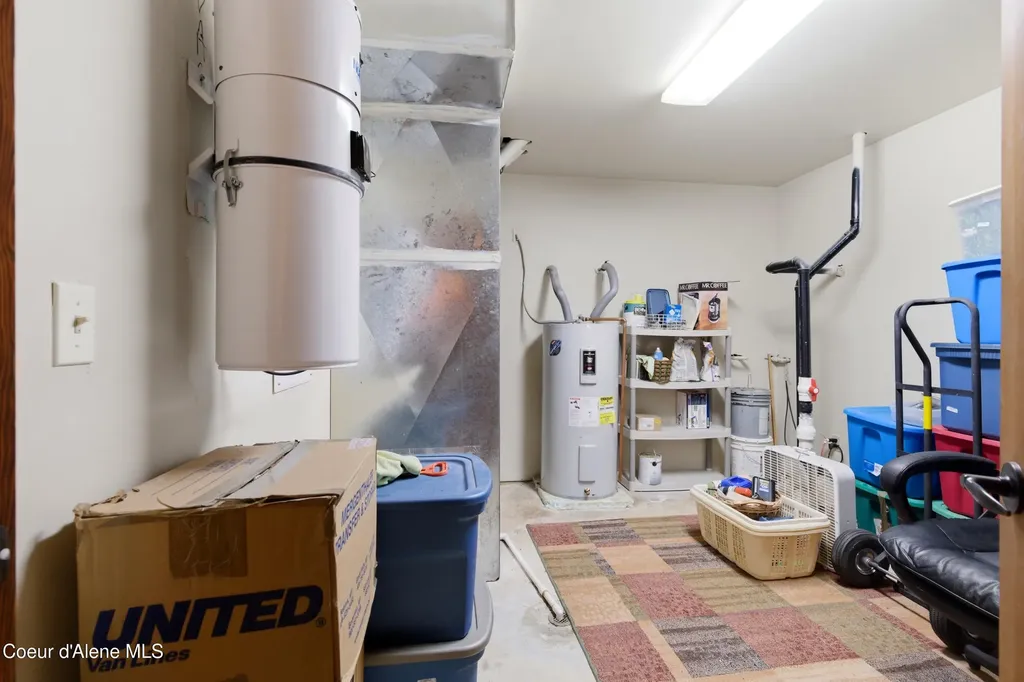 418 Hanaford Road Blanchard ID 83804