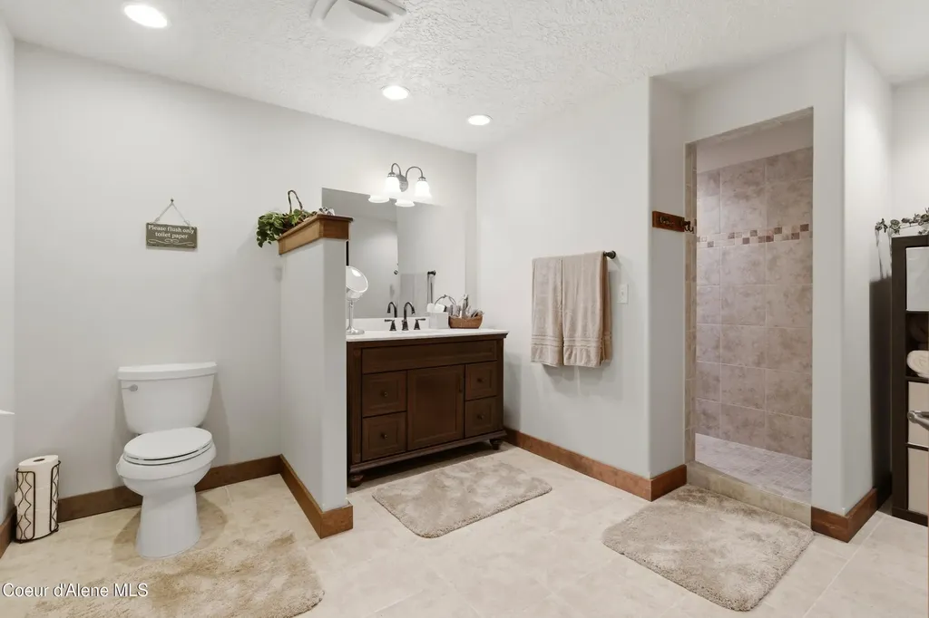 418 Hanaford Road Blanchard ID 83804