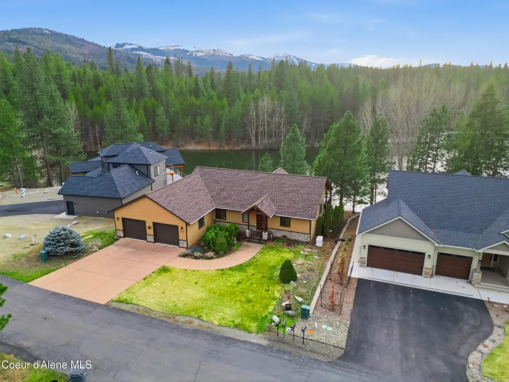 418 Hanaford Road Blanchard ID 83804