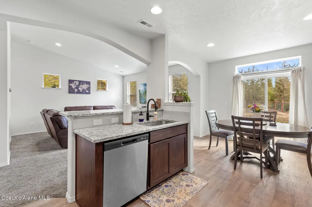 26 Discovery Way Sagle ID 83860