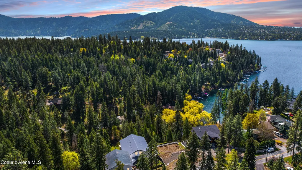 162483 N Lakeview Drive Hayden Lake ID 83835