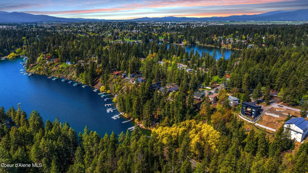 162483 N Lakeview Drive Hayden Lake ID 83835