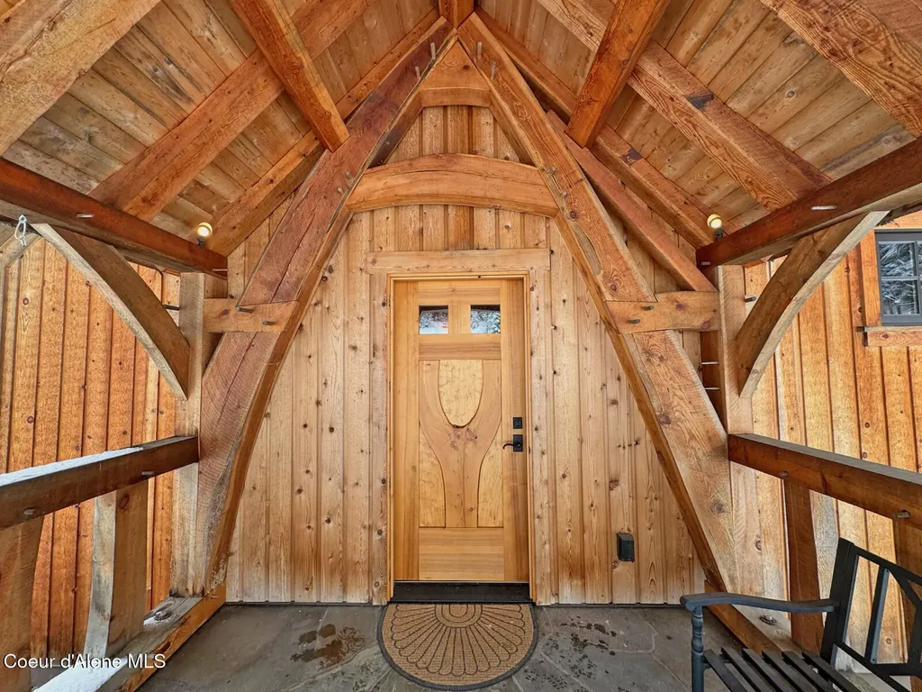 2222 Hidden Valley Road Sandpoint ID 83864