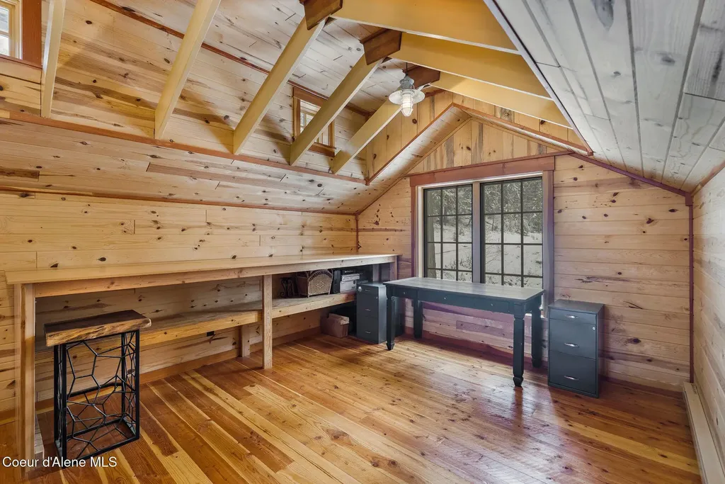 2222 Hidden Valley Road Sandpoint ID 83864