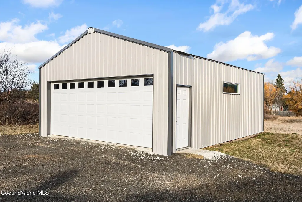 331 15th Street Plummer ID 83851