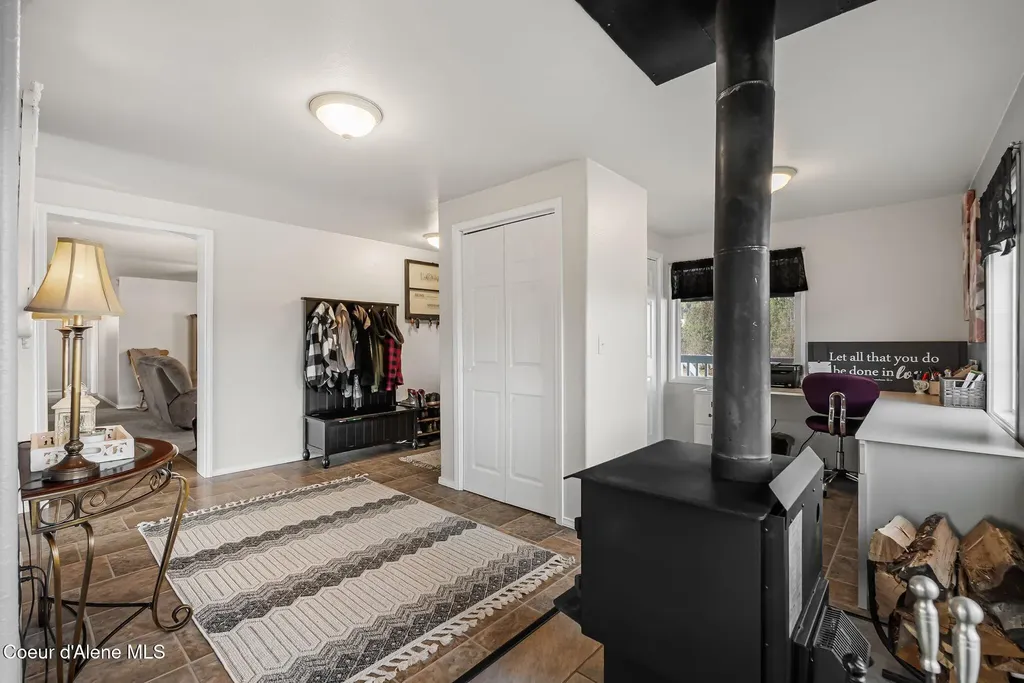 331 15th Street Plummer ID 83851