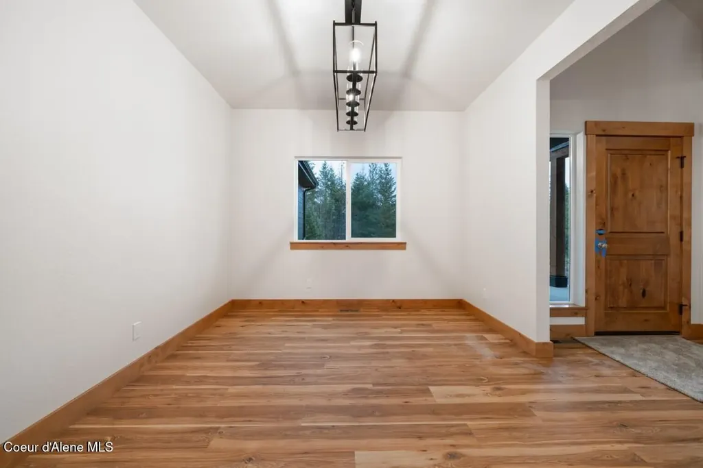 10104 N Hubble Street Hayden ID 83835