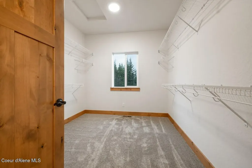 10104 N Hubble Street Hayden ID 83835