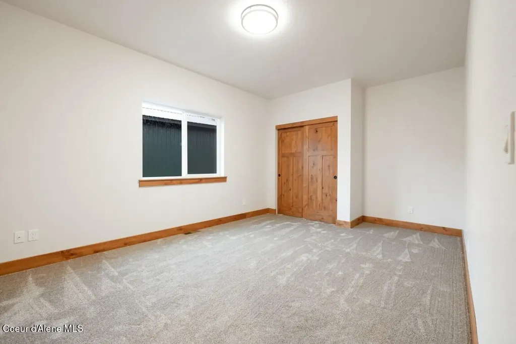 10104 N Hubble Street Hayden ID 83835