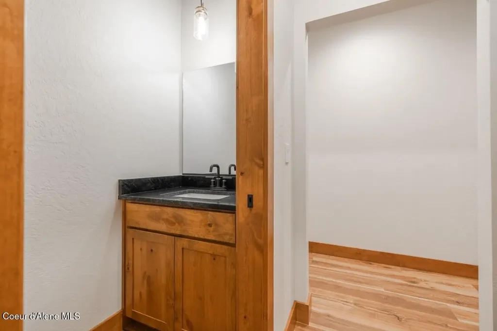 10104 N Hubble Street Hayden ID 83835
