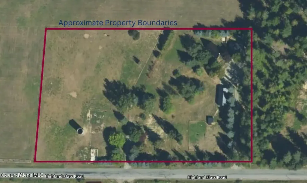 2151 Highland Flats Road Naples ID 83847