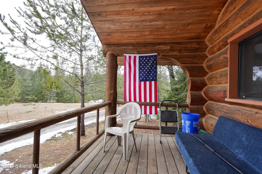 128 Quill Drive Priest River ID 83856