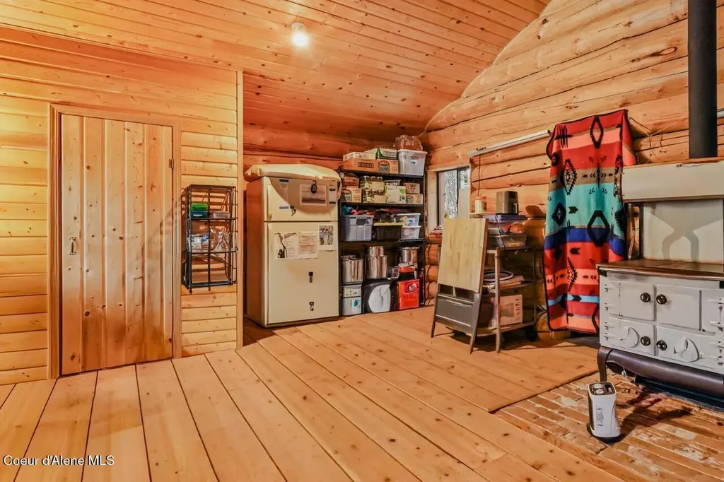 128 Quill Drive Priest River ID 83856